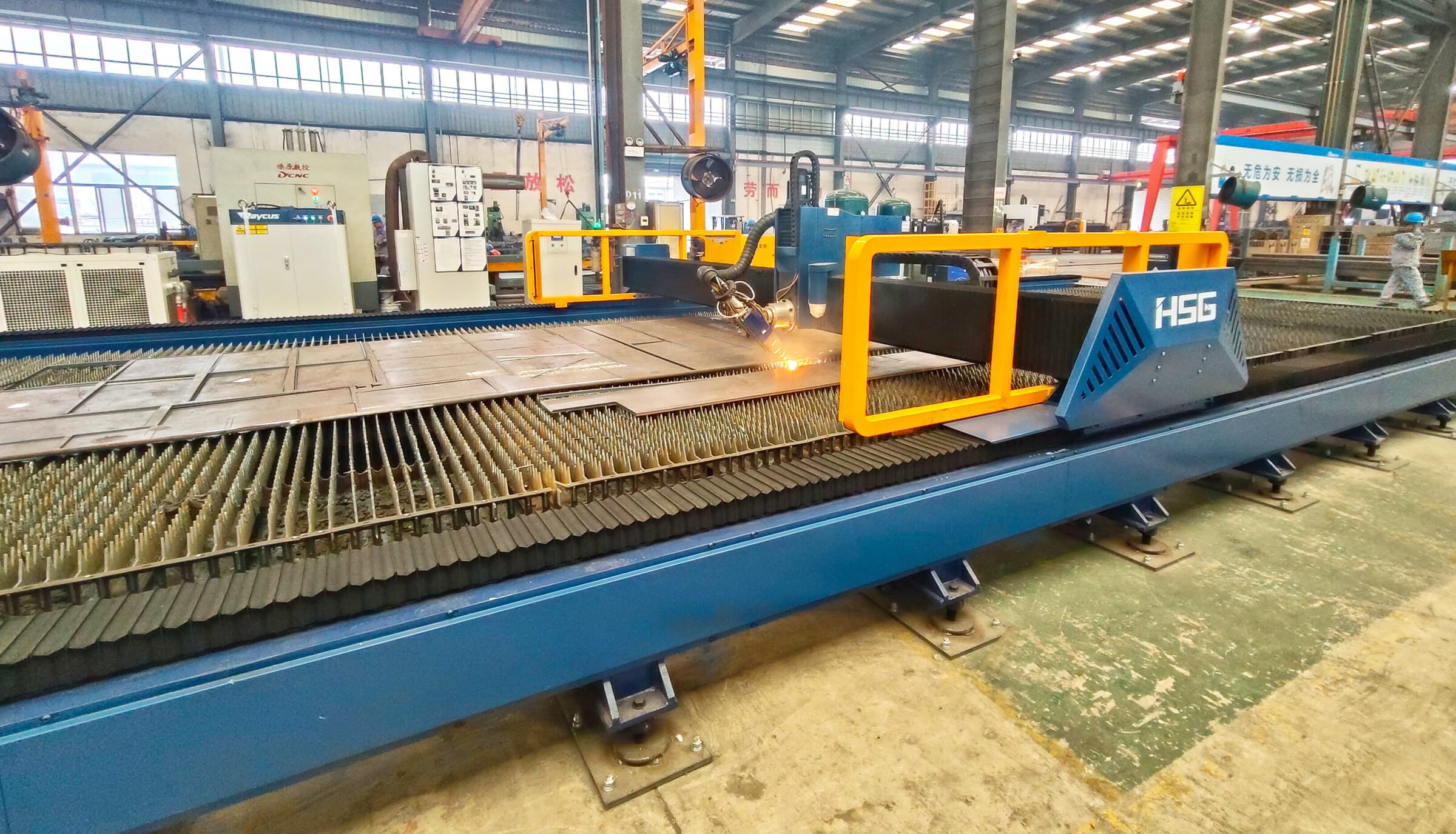 激光切割 equipment at PARKTEC factory