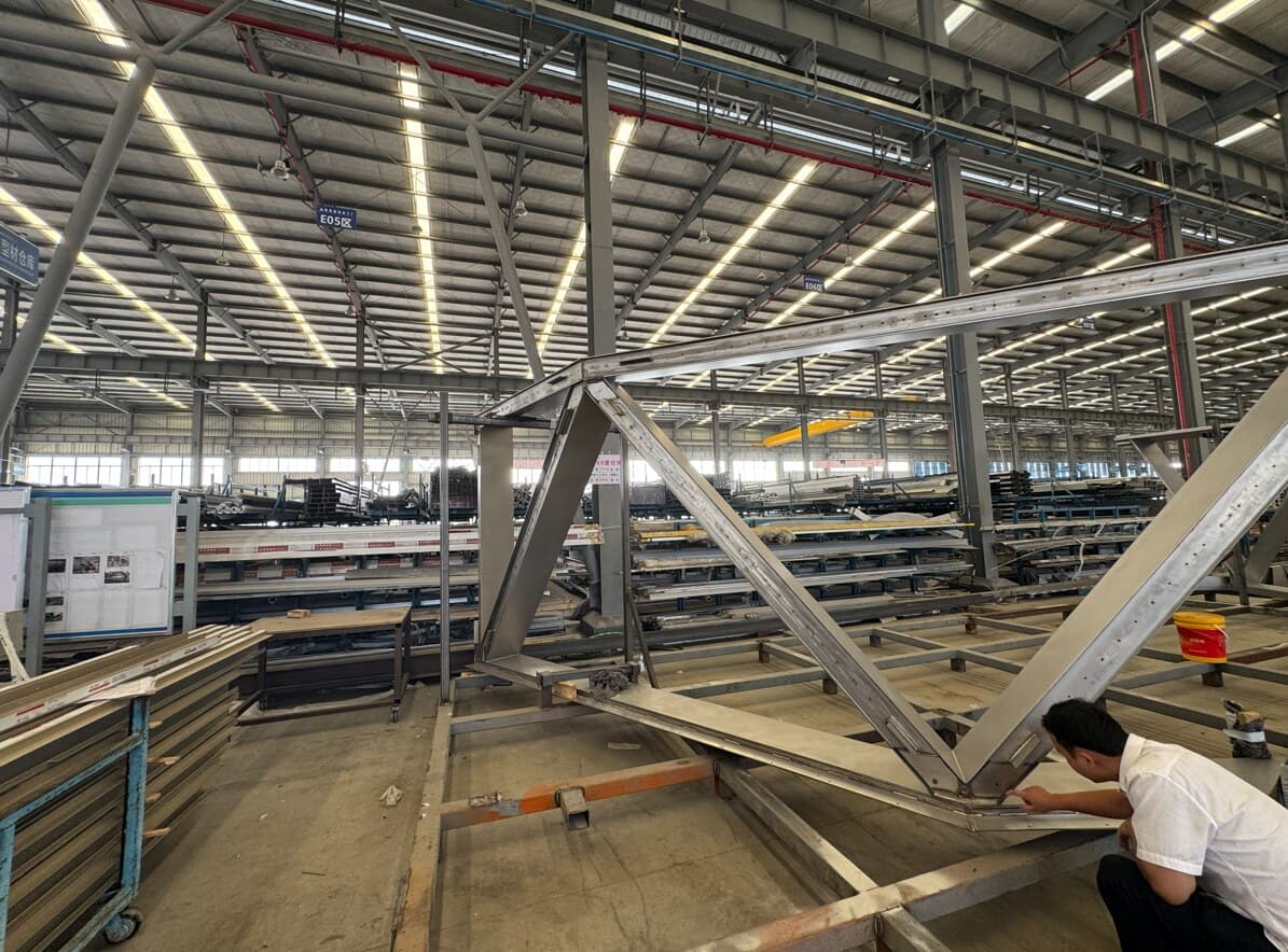 Curtain wall steel brackets and embedded parts